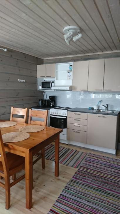 Kuus-Hukkala Hotel Harkala  Værelse billede