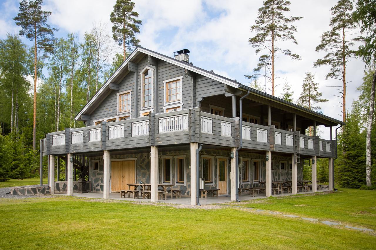Kuus-Hukkala Hotel Harkala  Eksteriør billede