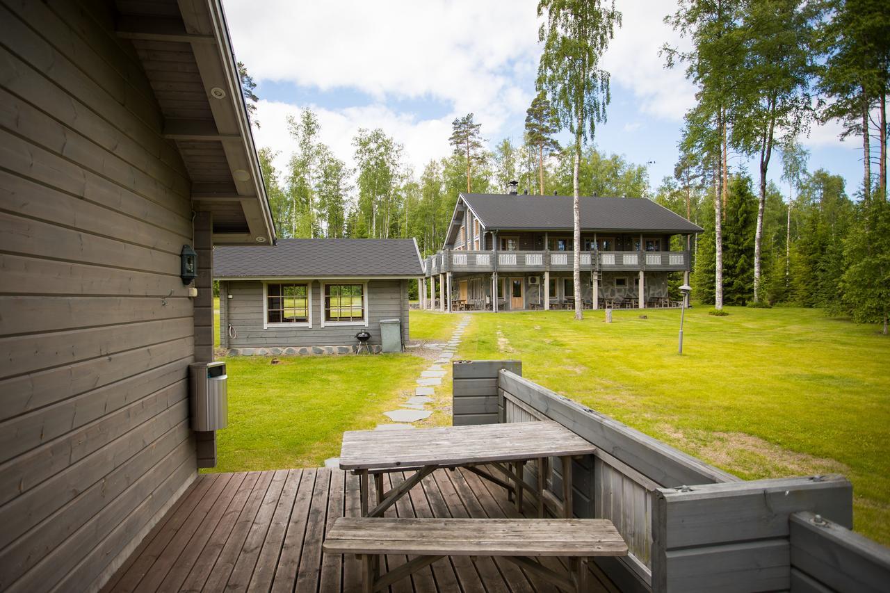 Kuus-Hukkala Hotel Harkala  Eksteriør billede