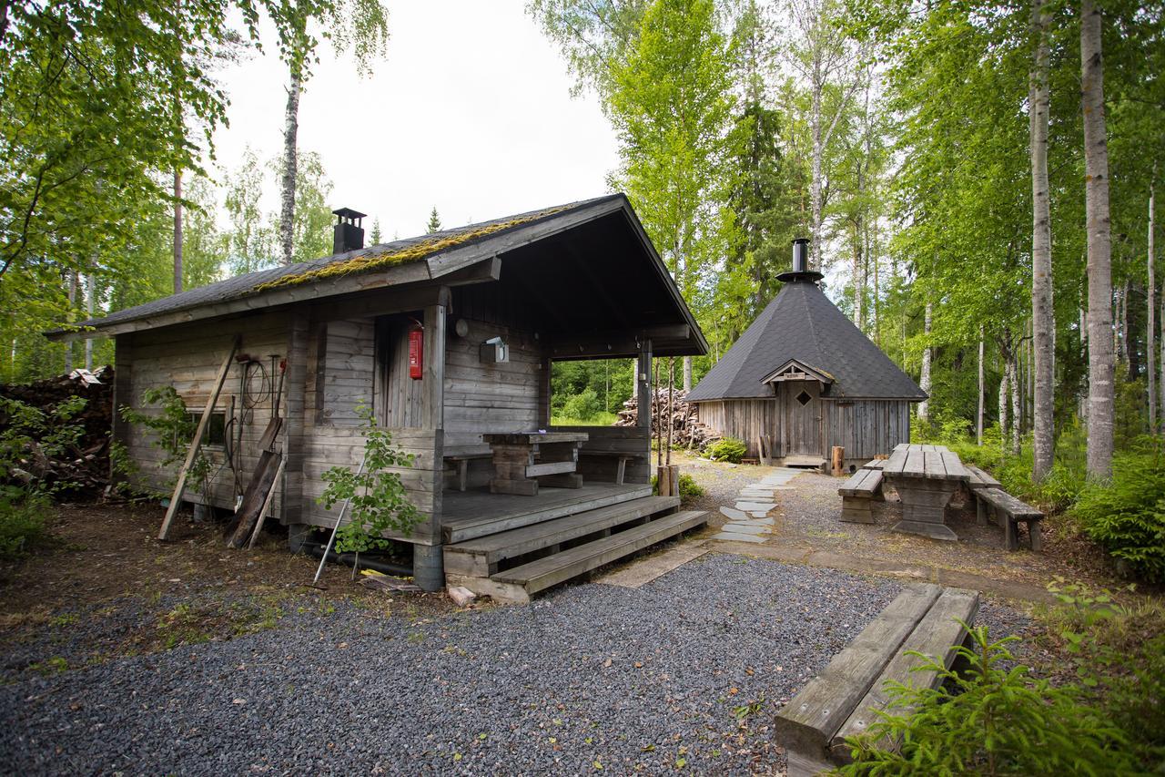 Kuus-Hukkala Hotel Harkala  Eksteriør billede