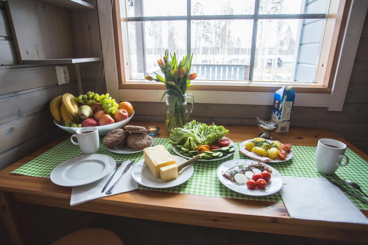 Kuus-Hukkala Hotel Harkala  Eksteriør billede